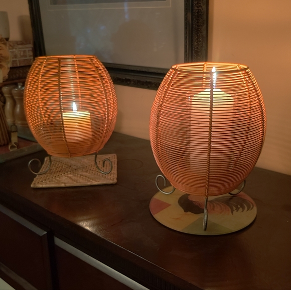 Pair Metal Patio Lanterns Oval Wire Baskets, Candle Holders 11" Tall Refurbished - Picture 7 of 16